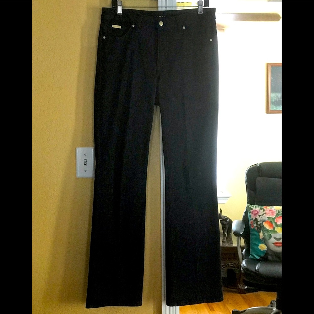 Beautiful IMAN Global Chic Blue Jeans, Boot Cut with Spandex. Size 10